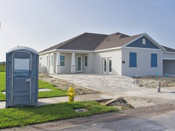 Best Portable restroom trailer rental  in Bedford, TX